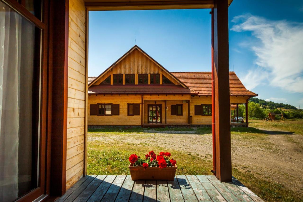 Pensiunea Sapte Flori Gheorgheni  Exterior foto
